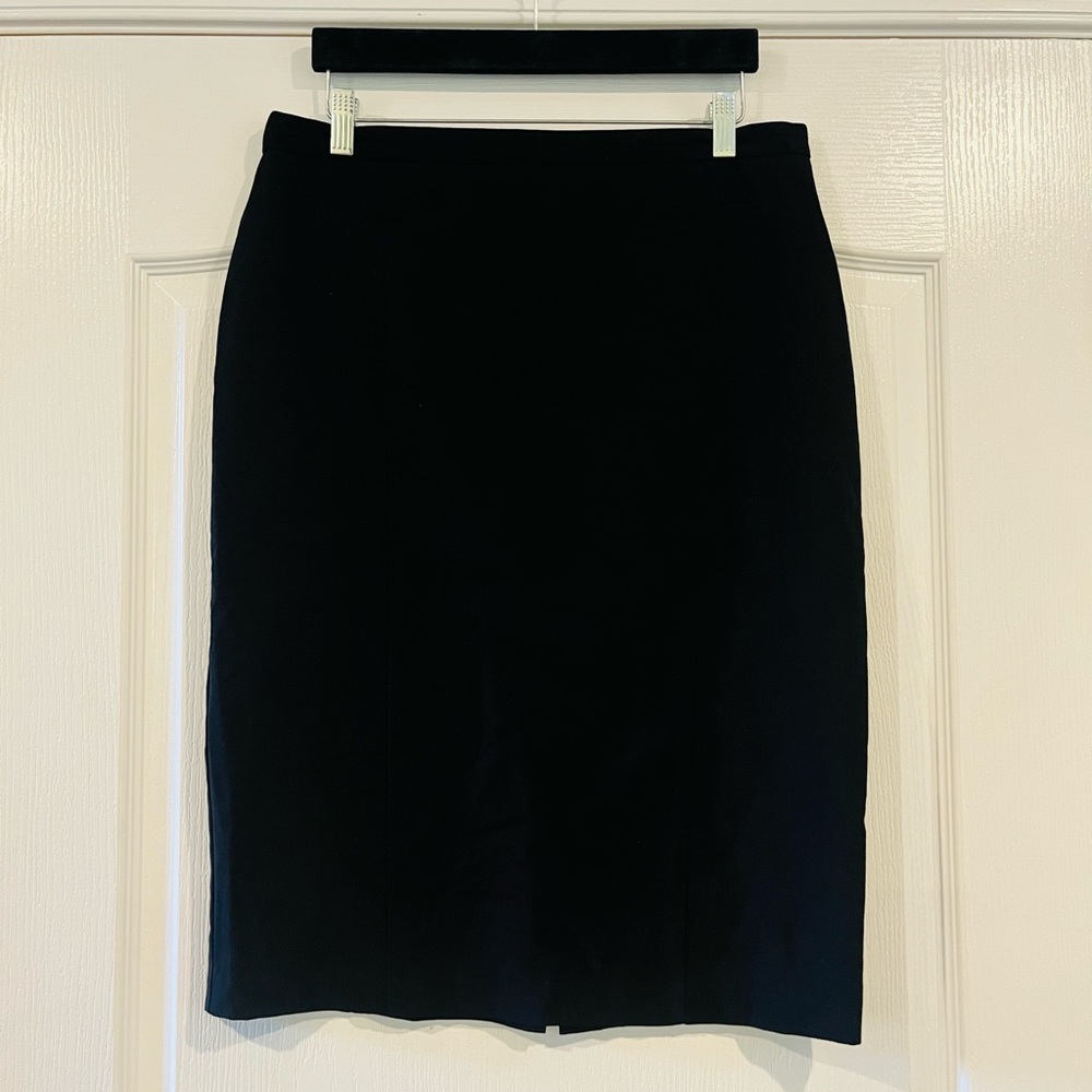 Counterparts Women’s Curvy Black Pencil Skirt, Size 10